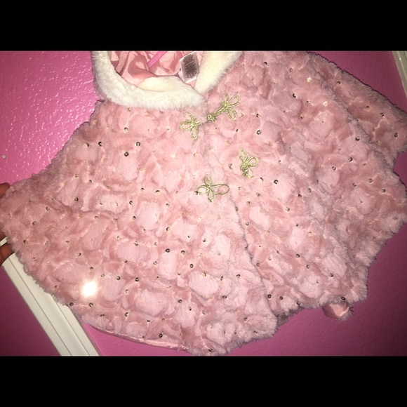 Baby Girl Faux mink Poncho - Picture 1 of 8